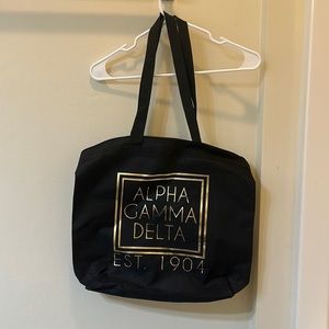 Alpha gamma delta zip up bag